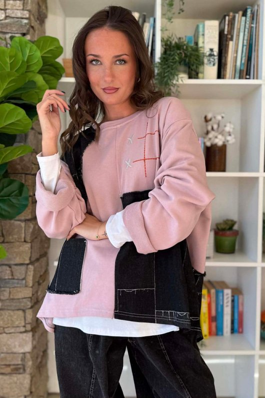 Duran Panel Grid Applique Sweatshirt Candy Rose